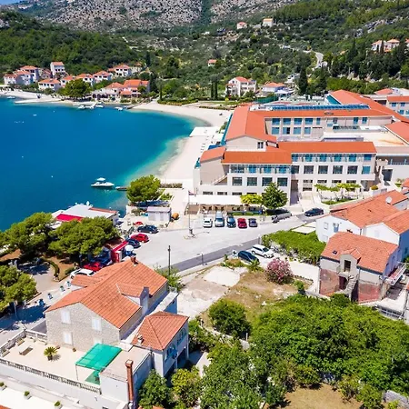 Apartman Apartments Davor