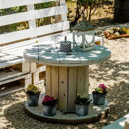 아파트 Apartments Davor